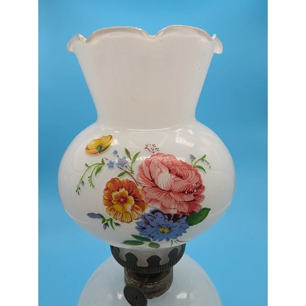 VTG Milk Glass Table Hurricane Oil Lamp w/Flowers 10